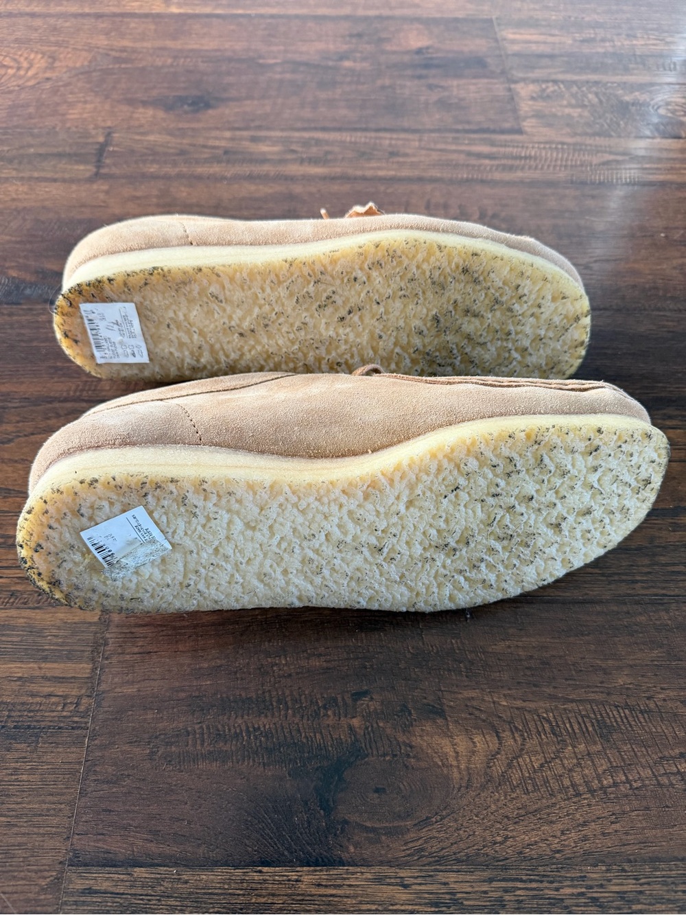 Clarks Wallabee Men's Suede Loafers - Wheat - Picture 10 of 10